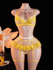 QuietHaus 5pcs Women Sexy Lingerie Set With Water Soluble Embroidery For Going Out - Yellow - View 1
