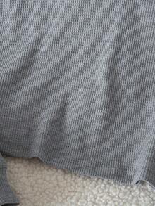 SHEIN 少女简约百搭半拉链翻领衬衫，适合日常休闲穿着、购物和居家搭配