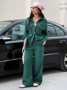 SHEIN EZwear Camisa con hombros caídos y ribete de contraste y pantalón de pierna ancha - Verde Oscuro - Ver 1
