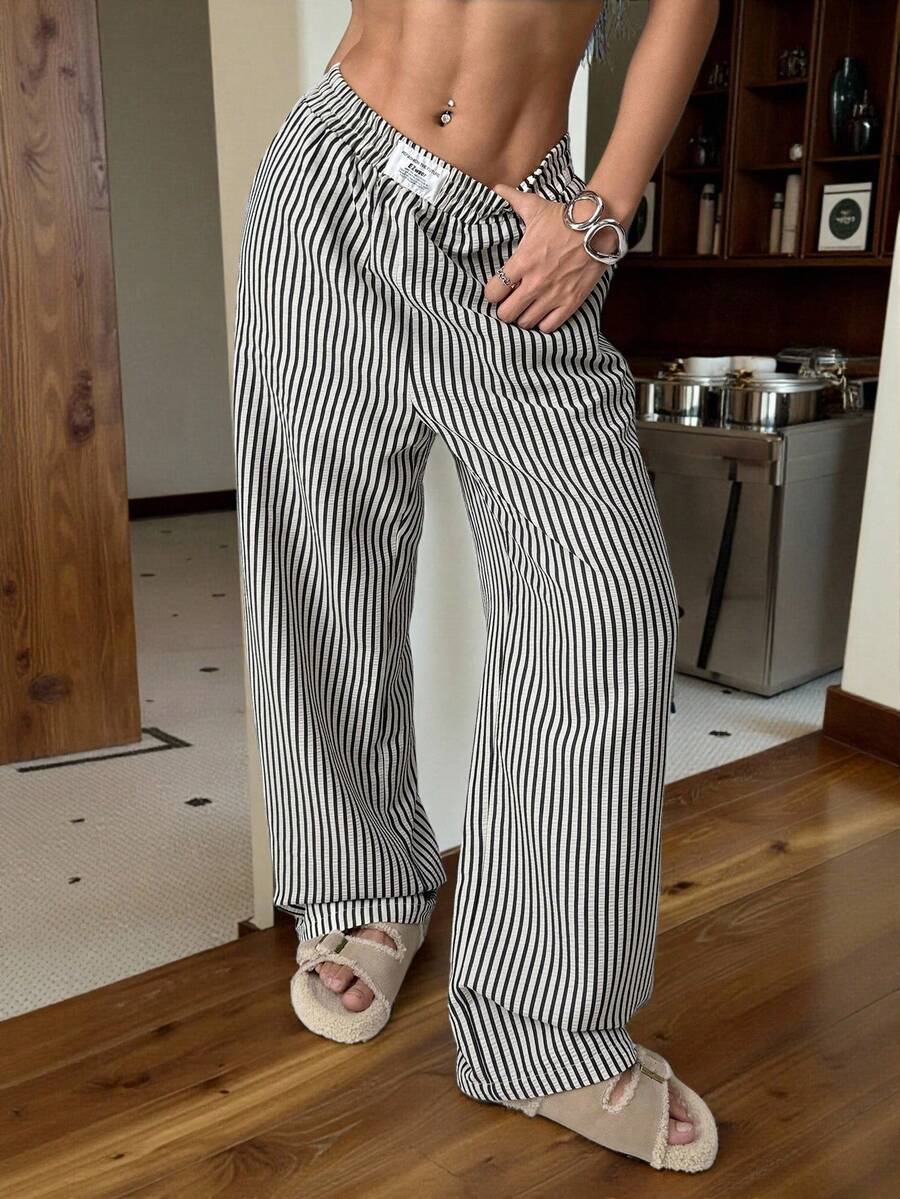 SHEIN EZwear 1 件女式条纹编织阔腿裤 - 黑與白 - 查看 1