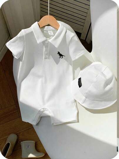SHEIN 2pcs/Set Newborn Baby Boy/Girl Comfortable Casual Collegiate Horse Print White Short Sleeve Polo Romper And Sun Hat Set, Suitable For Indoor, Outdoor, Daily, Sports, Play, Party, Photo Shoot, Holiday, Spring/Summer