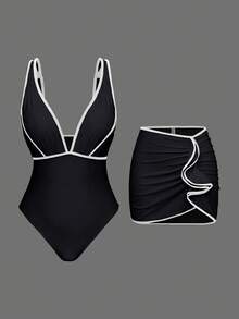 Swim Oasis 女士撞色宽肩带吊带背心式上衣和高开衩褶皱下摆泳裙两件式泳衣 - 黑與白 - 查看 1