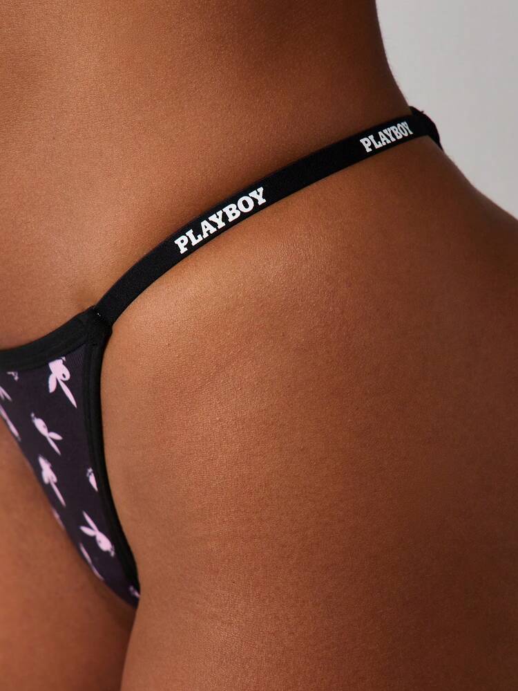 Missguided x Playboy バニープリントのTバックショーツ、コントラストウエストバンドとロゴ付き、インティメイツコレクション用