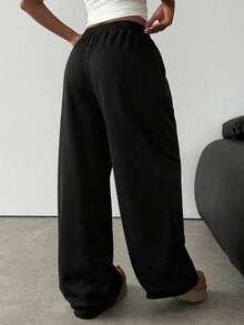 SHEIN 少女纯黑色针织宽松休闲抽绳口袋阔腿运动裤 - 黑色 - 查看 2