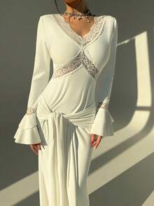 Aloruh Vestido de festa branco elegante, modelo sereia com decote em V profundo e mangas flare vazadas para mulheres. - Branco - Ver 7