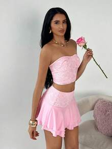 SHEIN TRNDY Women's Valentine's Day Pink Lace Bandeau Top And Ruffle Hem Mini Skirt 2 Pieces Set