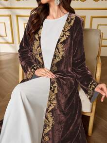 SHEIN Najma 女士马拉喀什图案叶子印花长袖优雅丝绒长袍，适合春秋季穿着 - 彩色 - 查看 3