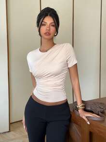 Siren Gaze 女士纯色简约修身短袖T恤，日常穿着 - 杏色 - 查看 4