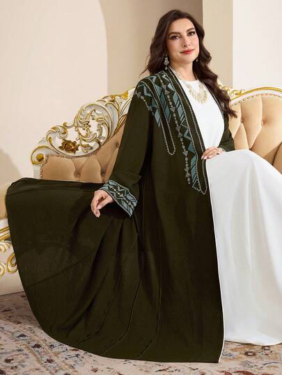 Al Najma Plus Size Women's Geometric Embroidered Arabic Abaya