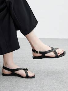 CUCCOO BIZCHIC 女士搭扣交叉设计休闲时尚平底凉鞋 - 黑色 - 查看 3