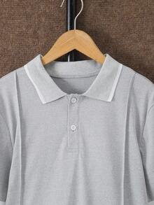 Vacaura 2件套青少年男童休闲灰色撞色袖口及logo装饰Polo衫套装，适合日常、通勤、休闲和运动穿着 - 灰色 - 查看 4