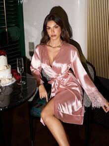 SilkySpell 1 pieza Bata sexy para mujer, chaqueta de satén elegante, con ribete de encaje transparente, para todas las estaciones - Rosa - Ver 3