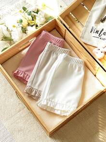 SHEIN Vintaside Kids 3件套婴幼儿女童休闲宽松舒适短裤套装，柔软透气镂空针织面料，弹性腰带配荷叶边，粉色和白色纯色，多种颜色可选，性价比高，适合春夏居家/外出/度假穿着。 - 米色 - 查看 4