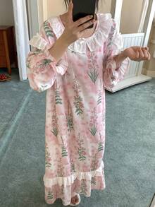 DAZY Camisola Longa Feminina com Estampa Floral e Babado Contrastante - Rosa chiclete - Visão 9