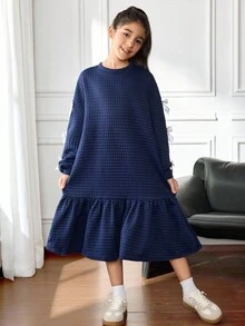 Tween Girl Casual Sports Elegant Contrast Color 3D Bow Ribbon Bow Loose Oversize Drop Shoulder Patchwork Ruffle Hem Long Sleeve Textured Plaid Embossed Sweatshirt Dress, Navy Blue Autumn Winter Clothes For Women Navy Blue Girl Dress Girls Long Sleeve Dress Modest Girls Dress Quilted Navy Dress Girls Dress