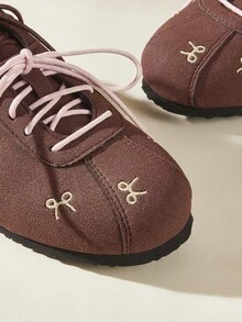 CUCCOO EASI Women's Bow Embroidery Casual Everyday Versatile Flat Athletic Sneakers For Christmas