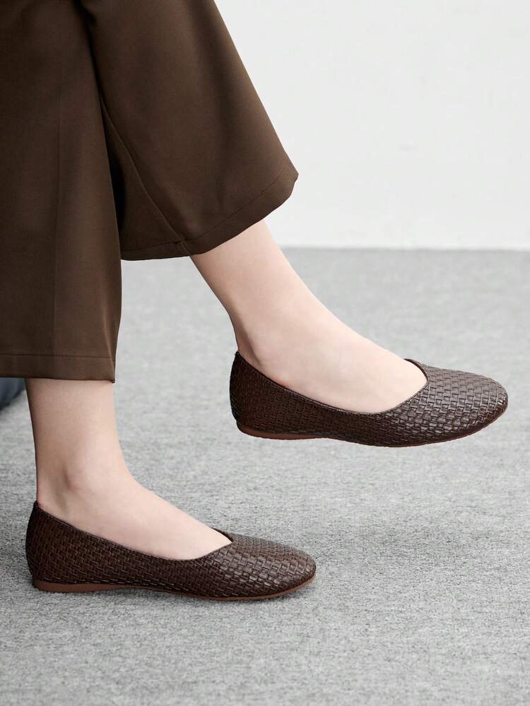 CUCCOO BIZCHIC Women's Casual Versatile Commuting Minimalist Flats For Christmas