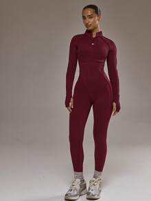 Musera Sport Jumpsuit Lengan Panjang Pas Badan dengan Detail Piping Kontras dan Resleting di Bagian Belakang Terbuka, Cocok untuk Olahraga Musim Dingin, Gym, dan Latihan Padel. - Burgundy - View 2