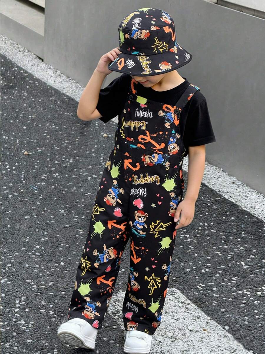 2件組小男孩夏季黑色卡通吊帶連身褲附配套帽子,街頭風熊圖案、紅心與閃電圖案,返校穿搭 - 黑色 - 查看 1