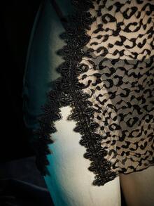 SpicyHot 四件套蕾丝拼接女士睡衣套装。性感薄纱睡裙，水晶乳贴 - 彩色 - 查看 4