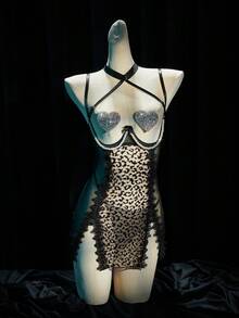 SpicyHot 四件套蕾丝拼接女士睡衣套装。性感薄纱睡裙，水晶乳贴 - 彩色 - 查看 1