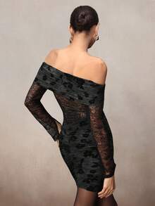 NOVVYNE Elegant Sexy Floral Flocked & Mesh Contrast Lace Off-Shoulder Dress - Black - View 2