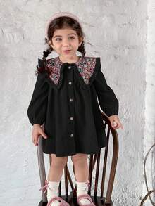 LMoss Kids 女婴编织拼接花卉彼得潘领休闲连衣裙 - 黑色 - 查看 4
