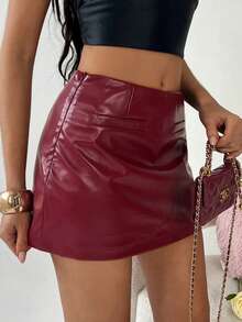 SHEIN TRNDY Women's Burgundy PU Leather Skirt, Burgundy Skort, Women's Bottoms, Women's Solid Color PU Fabric Faux Pocket Fashionable Mini Skirt, Women's Skirt, Women's Winter, Women's Autumn, Women's Winter, Christmas, Business Casual Women's Wear, Women's Office Attire - Burgundy - View 1