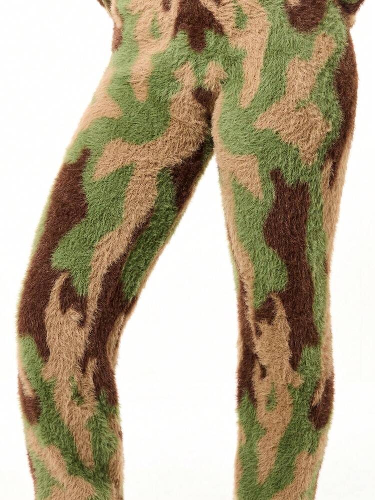 SUMWON WOMEN Camouflage Fleece Jogger Pants With Elastic Waistband