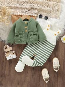 SHEIN 2pcs Newborn Baby Green Sweater Set: Round Neck Long Sleeve Cardigan With Pockets + Striped Suspender Romper - Green - View 4