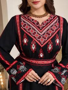 Al Najma 大码女式印花V领长袖优雅阿拉伯风长裙 - 黑色 - 查看 7