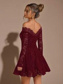 SHEIN BAE 黑色蕾丝露肩修身迷你连衣裙，优雅性感女士长袖蕾丝连衣裙，黑色蕾丝连衣裙，优雅小黑裙 - 酒紅色 - 查看 2