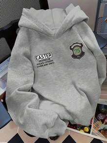 Manfinity 男士加大码落肩长袖休闲连帽衫，背面印有时尚图案