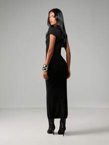 MISSGUIDED Ribbed Knit Cap Sleeve Maxi Sweater Dress Round Neckline Winter Fall Bodycon Midi Length Pullover