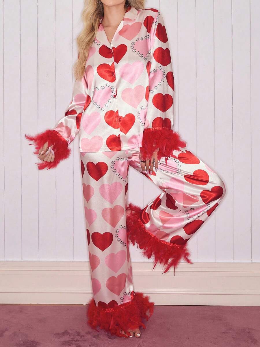 SweetSlumber 心形印花羽毛装饰长袖翻领缎面女士睡衣套装 - 紅色 - 查看 1