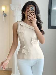 Modelyn 女士纯色不对称无袖收腰优雅上衣，饰有3D立体花卉图案 - 卡其色 - 查看 6