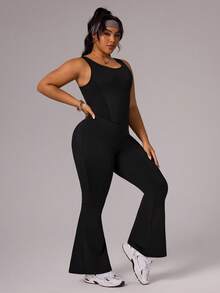 Rhythm Era 大码女式黑色无袖连体裤，高腰U领U型露背设计，适合休闲、健身、瑜伽、跑步、春夏穿着。