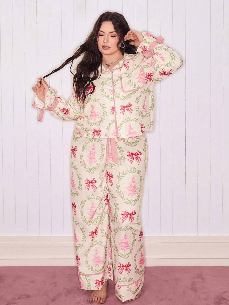 SweetSlumber 圣诞蝴蝶结印花翻领开衫，系腰长袖加大码睡衣套装 - 彩色 - 查看 1