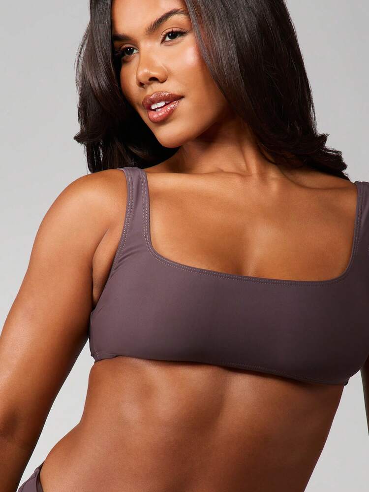 MISSGUIDED Square Neck Bikini Top With Regular Straps