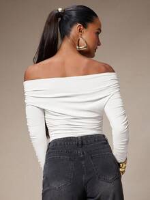 Silquee Women's Solid Color Off-Shoulder Ruched Fashionable Versatile Vacation Party Long Sleeve Bodysuit White Tops Women Off Shoulder Tee White Off Shoulder Top Off The Shoulder Top - White - View 2