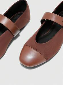 CUCCOO BIZCHIC Women's Retro Patchwork Round Toe Flat Shoes, Autumn For Christmas - Brown - View 8