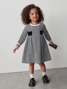 Maija Kids Vestido casual de manga larga con cuello redondo, bloque de color y lazo para niña joven con estampado de pata de gallo tejido - Blanco y Negro - Ver 6