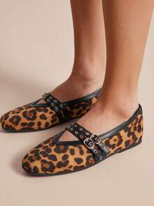 SHUZIA Giày búp bê nữ Mary Jane mũi vuông cổ chữ V bằng da lộn in họa tiết da báo, quai cài đôi – Phong cách tự tin, thoải mái và nổi bật. - Nhiều màu - Xem 2