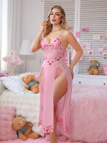 SHEIN Bộ đồ Valentine 2 món: Áo ngủ gợi cảm phối ren và lưới với viền lông mi, xẻ tà phía trước + quần lót G-string. - Hồng - Xem 4