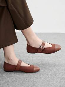 CUCCOO BIZCHIC Women's Retro Patchwork Round Toe Flat Shoes, Autumn For Christmas - Brown - View 3