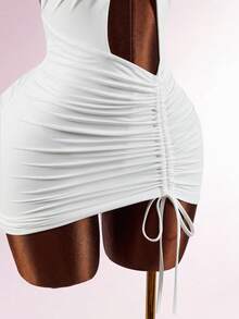 Amplova Đầm mini thời trang nữ màu trơn, xếp ly, cổ yếm, hở lưng, không tay, khoét eo - trắng - Xem 10
