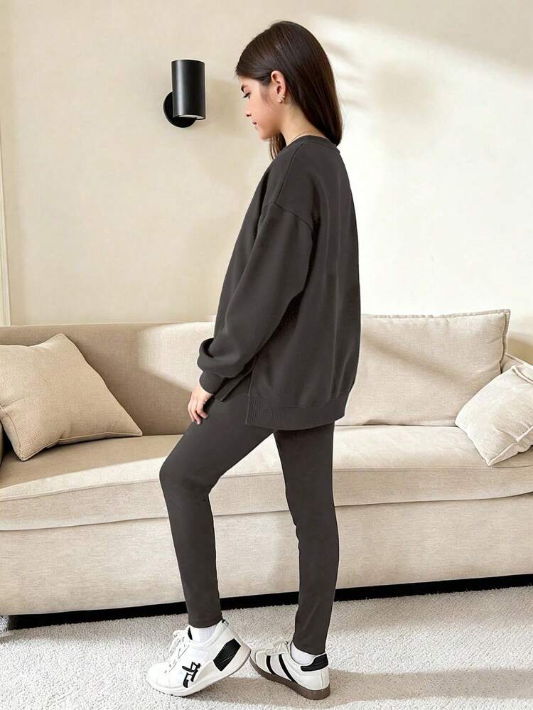 一套时尚休闲宽松落肩连帽衫和紧身打底裤套装，适合青少年女孩，炭灰色，时尚秋冬服装 - 深灰色 - 查看 2