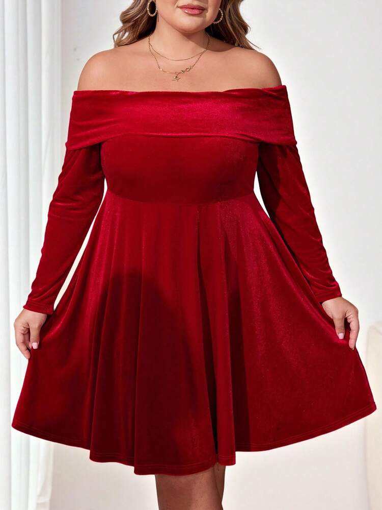 Enliva Plus Size Women's Long Sleeve Velvet Dress, Autumn/Winter Off Shoulder Red Dress, For Apple Rounded Body Shape - Red - View 5
