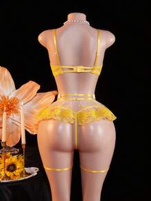 QuietHaus 5pcs Women Sexy Lingerie Set With Water Soluble Embroidery For Going Out - Yellow - View 2