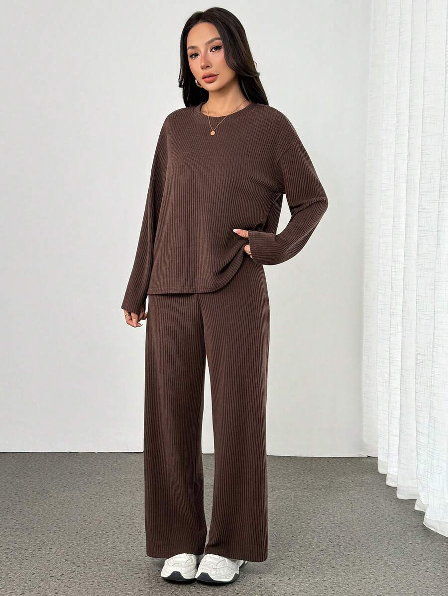 SHEIN PETITE 两件套女士纯色圆领落肩长袖休闲针织纹理套装，棕色，女士冬季毛衣，秋季女装，秋季女装，秋装，冬季套装，休闲女装，棕色套装，女士两件套家居服，舒适两件套，长袖套装，两件套女士舒适棕色优雅套装 - 棕色 - 查看 1